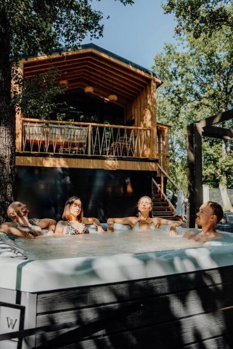 Verőcemaros Maroska Forest Cabin & Wellness מראה חיצוני תמונה